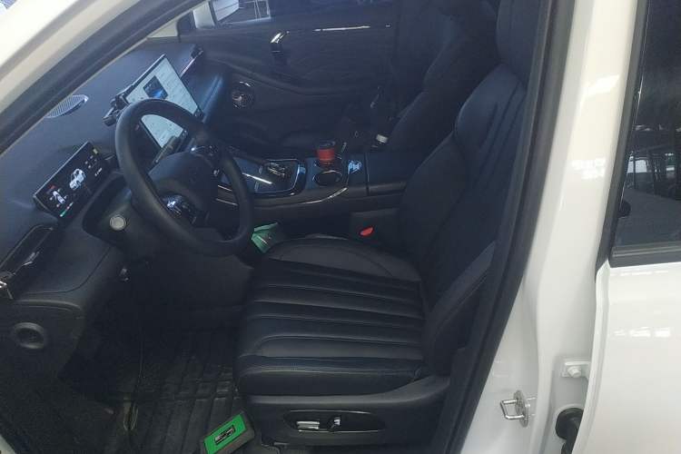 Used AION V 2026 Model Aion Tyrannosaurus Family Edition 520 Zhi Hao Edition Left Front Seat