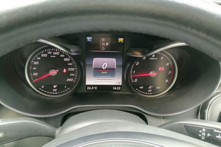 Used Mercedes-Benz C-Class 2018 C 180 L Fashion Edition Sport Version Instrument Cluster