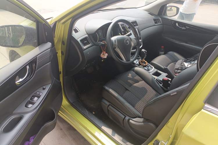 Used Nissan Tiida 2016 1.6L CVT Smart Drive Edition Driver Seat