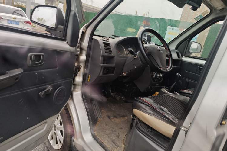 Used BAIC Weiwang 306 2013 1.2L Value Edition Basic 7-Seater A12 China IV Standard
