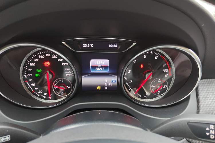 Used Mercedes-Benz GLA 2017 GLA 200 Sport Edition Instrument Cluster