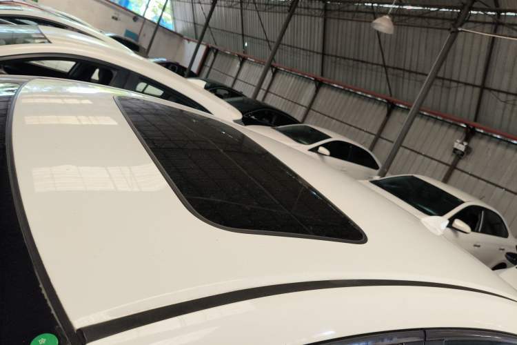 Used Honda Crider 2019 180 Turbo CVT Luxury Edition China VI Emission Standard Roof