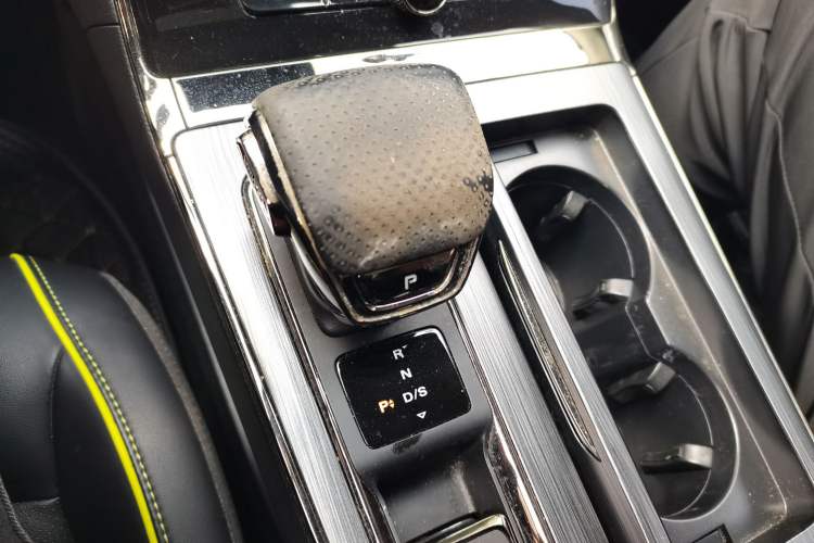 Used Roewe RX5 2021 PLUS 330TGI Automatic National Style Smart Luxury Edition