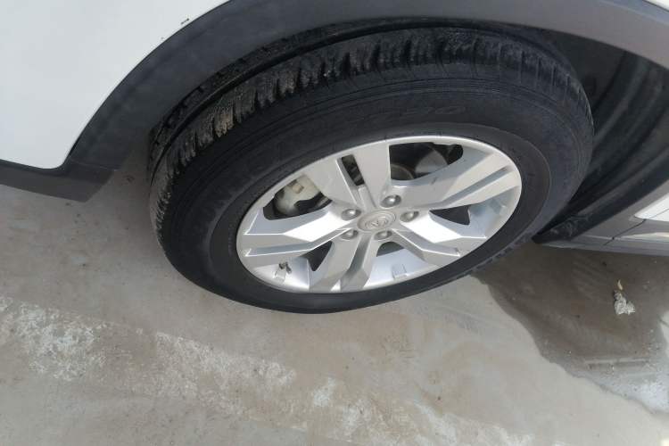 Used CHANGAN CS75 2016 1.8T Automatic Elite Model China V Standard
