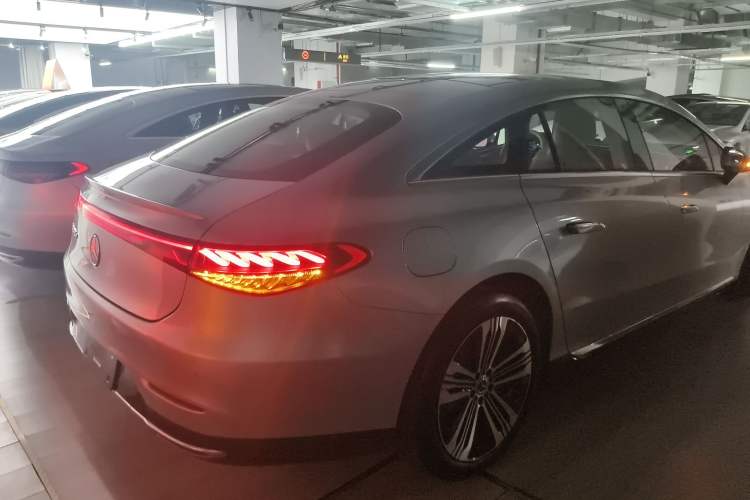 Used Mercedes-Benz EQS 2023 450+ Pioneer Edition Rear Right 45 Deg