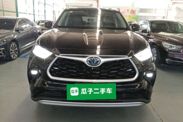 Used Toyota Highlander 2023 2.5L Smart Electric Hybrid Dual-Drive Prestige Version 7 Seats Front