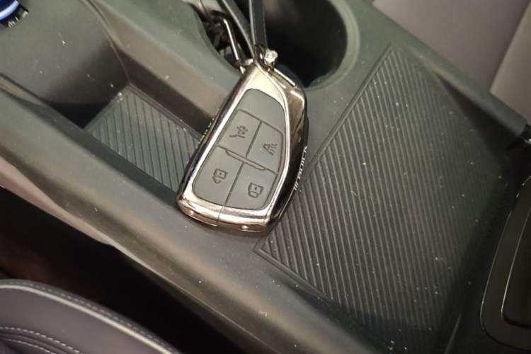 Used Buick Envision 2026 Model Equinox Plus 28T Two-Wheel-Drive Platinum Edition
