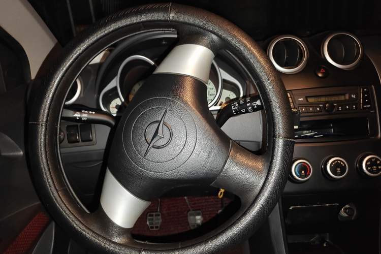 Used Haima Qubit 2012 1.3L Manual Cool Edition