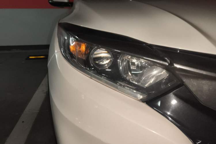 Used Honda Vezel 2020 1.5L CVT Pioneer Edition Right Front Headlight