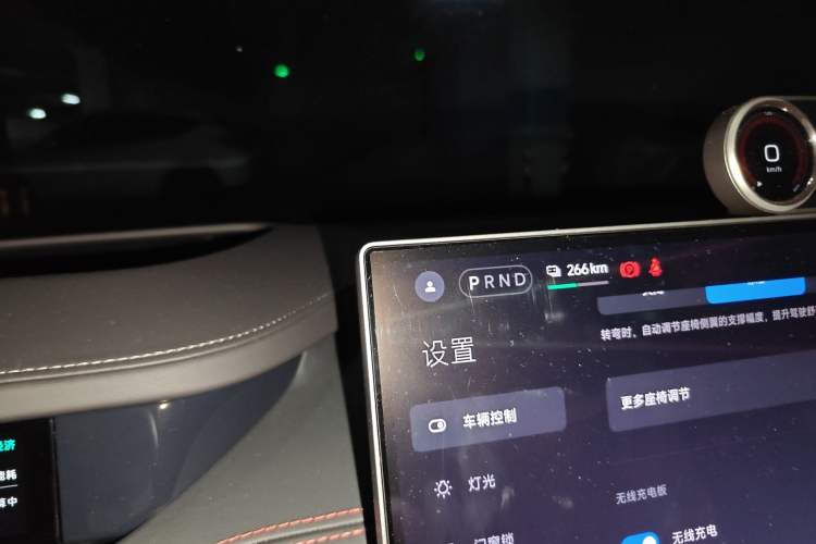 Used Xiaomi Auto SU7 2024 Four-Wheel Drive Ultra-Long Range Advanced Intelligent Driving Max Edition Instrument Cluster