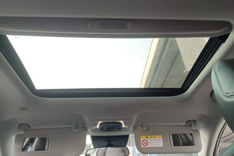 Used Toyota FRONTLANDER 2023 2.0L CVT Leading Edition
