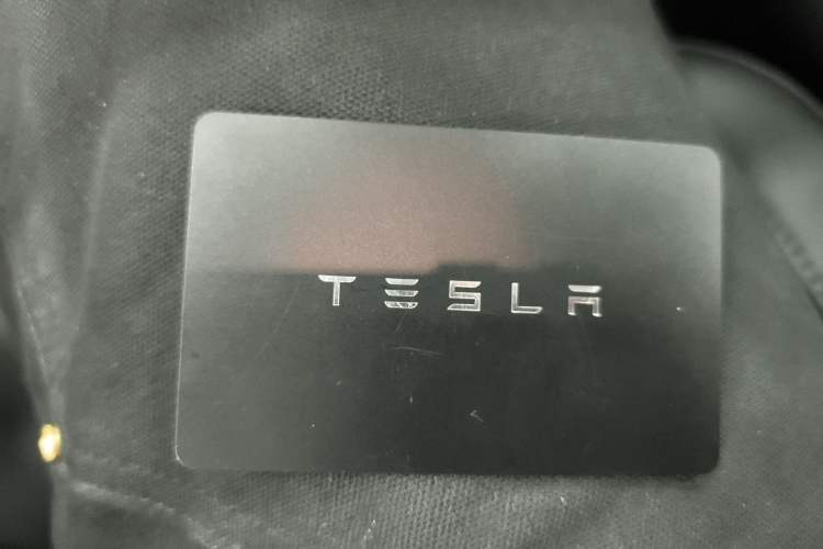 Used Tesla Model 3 2023 Long-Range All-Wheel-Drive Version