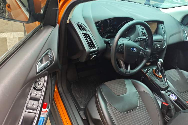 Used Ford Focus 2015 Hatchback EcoBoost 180 Automatic Elite Model
