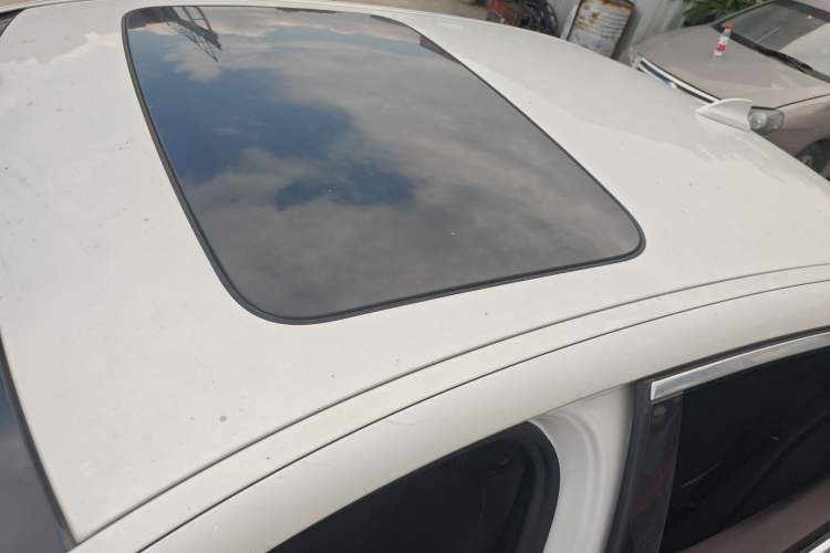 Used BMW 5 Series 2022 Restyled 525Li M Sport Package Roof