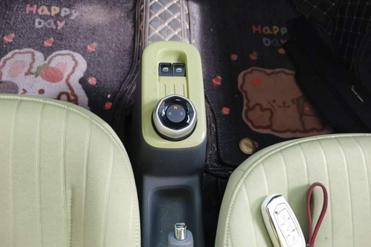Used Geely Galaxy Panda 2023 Panda Mini 200km Dynamic Bear
