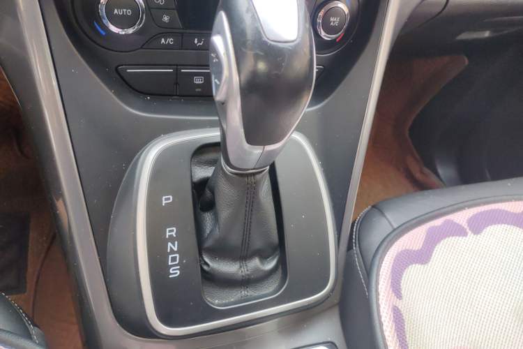 Used Ford Kuga 2015 2.0L GTDi Four-Wheel Drive Elite Model