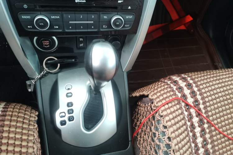 Used Renault Koleos 2014 Revised Version 2.0L Two-Wheel Drive Fashion Edition
