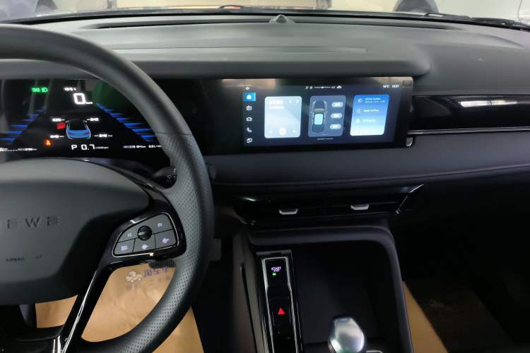 Used Roewe i5 2023 1.5L CVT Luxury Edition