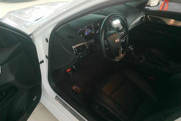 Used Cadillac ATS-L 2016 28T Fashion Edition
