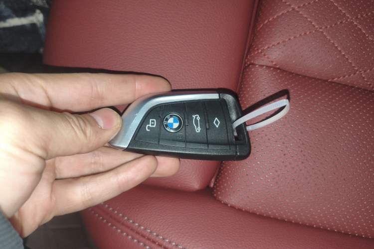 Used BMW 3 Series 2025 330Li M Sport Shadowline Package