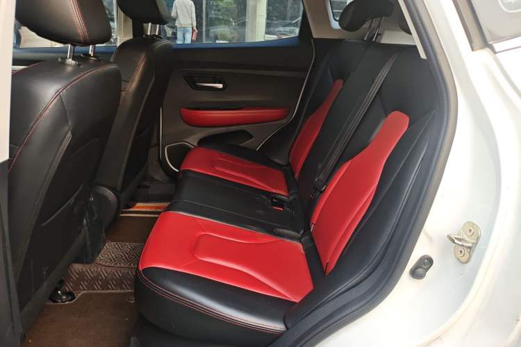 Used Haval H2s 2018 Blue Label 1.5T Dual-Clutch Comfort Model Left Rear Seat