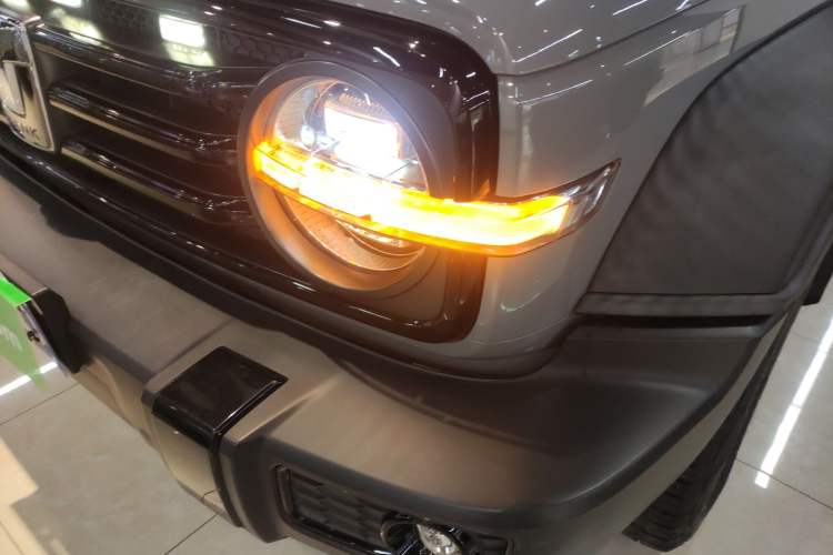 Used Tank 300 2021 Off-Road Edition 2.0T Conqueror Left Front Headlight