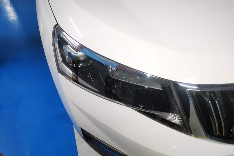 Used Skoda Kamiq 2018 1.5L Automatic Comfort Edition China V Standard Right Front Headlight