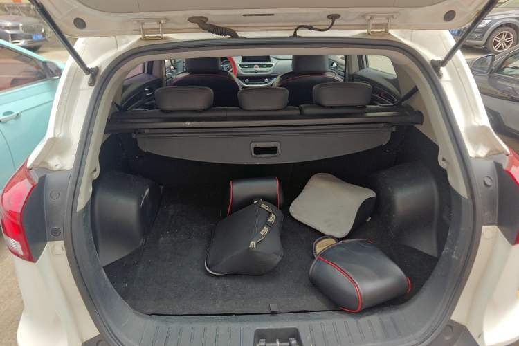 Used JAC Group Refine S3 2017 1.6L Manual Luxury Smart Model