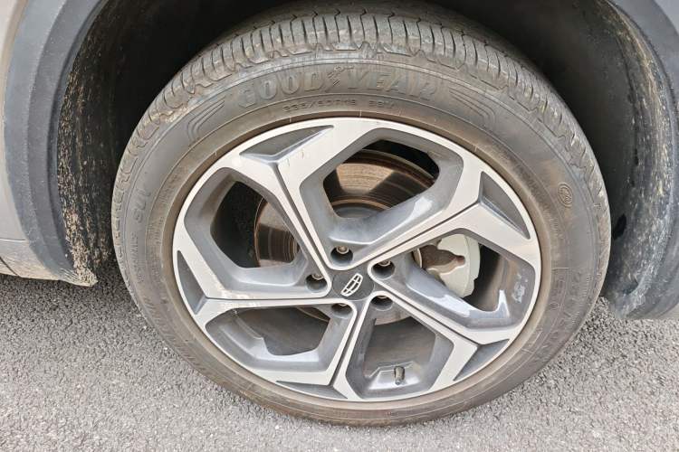 Used Geely Auto Monjaro L 2024 2.0TD High-Power Automatic Two-Wheel Drive Yunqi Version