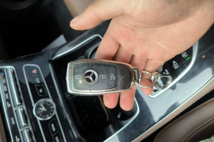 Used Mercedes-Benz E-Class 2016 E 200 L Sport Edition
