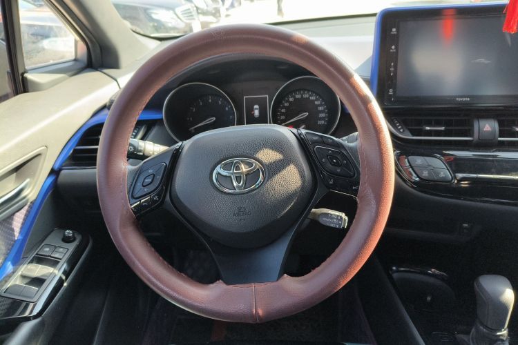 Used Toyota IZOA 2020 2.0L Enjoy Edition