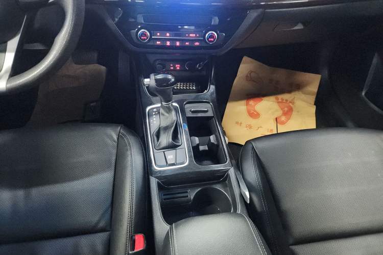 Used Kia K4 2014 1.8L Automatic GLS
