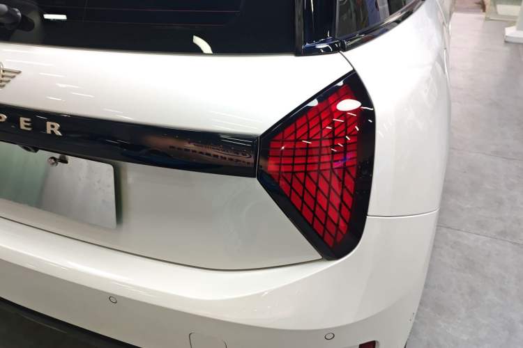 Used MINI Electric MINI COOPER 2024 456km COOPER E Classic Edition
