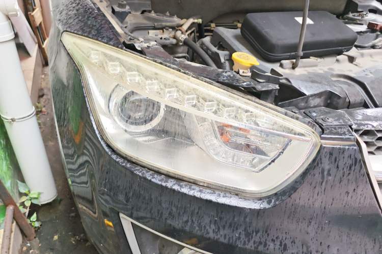 Used Bestune X80 2013 2.0L automatic comfort version