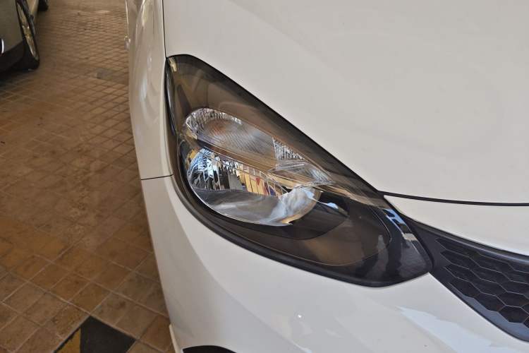 Used Honda Fit 2021 1.5L CVT Trendy Edition
