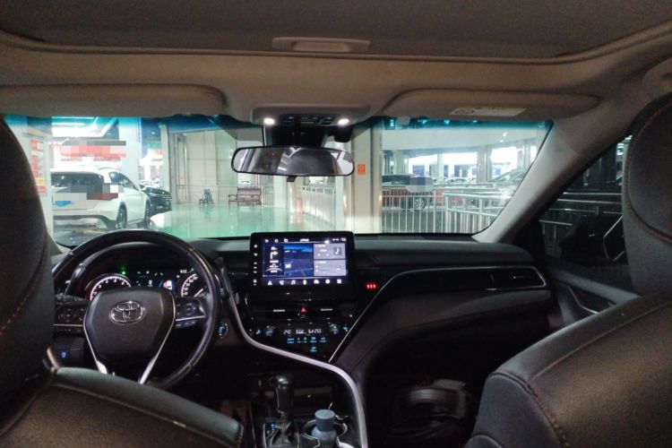 Used Toyota Camry 2023 2.0G Luxury Edition