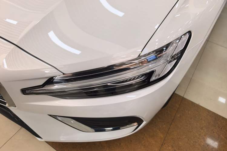 Used Volvo S60 2025 B4 Zhiyi Luxury Edition