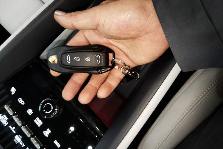 Used Porsche Macan 2024 Macan Long Range Edition