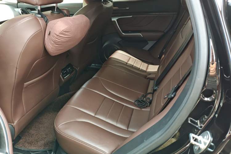 Used Wey VV5 2019 Upgraded Model 2.0T Two-Wheel Drive Ultra-Luxury Version China V Standard