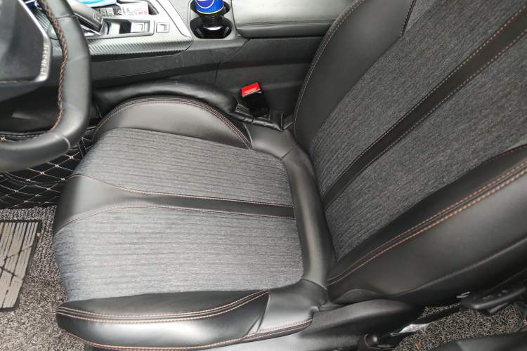 Used Peugeot 5008 2017 380THP 5-Seater Elite Edition Left Front Seat