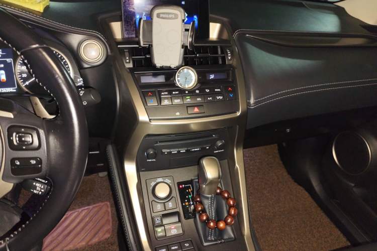 Used Lexus NX 2015 200T All-Wheel-Drive Fēngshàng Edition
