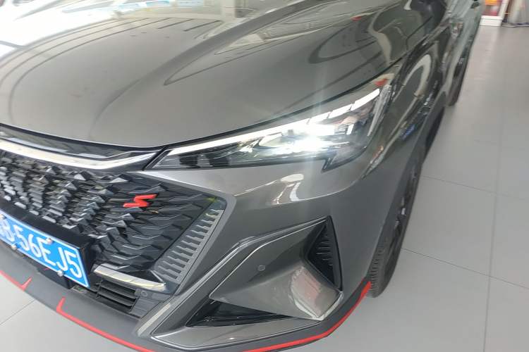 Used CHANGAN X5 PLUS 2024 1.5T DCT ZhiZun Version Left Front Headlight