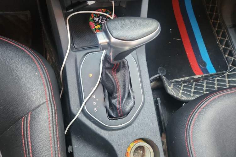 Used FAW Senya R7 2016 1.6L Automatic Luxury Model
