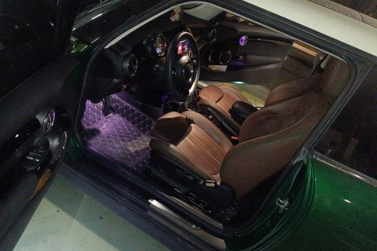 Used MINI 2019 2.0T COOPER S 60th Anniversary Edition Driver Seat