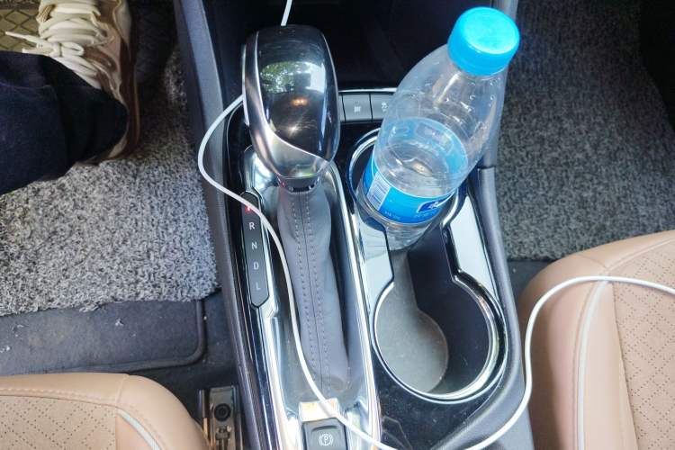 Used Buick Encore PLUS 2023 Smart Fun Edition