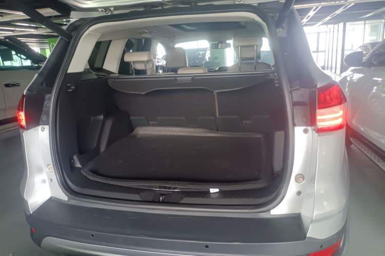 Used Ford Kuga 2013 1.6L GTDi 4x4 Elite Model
