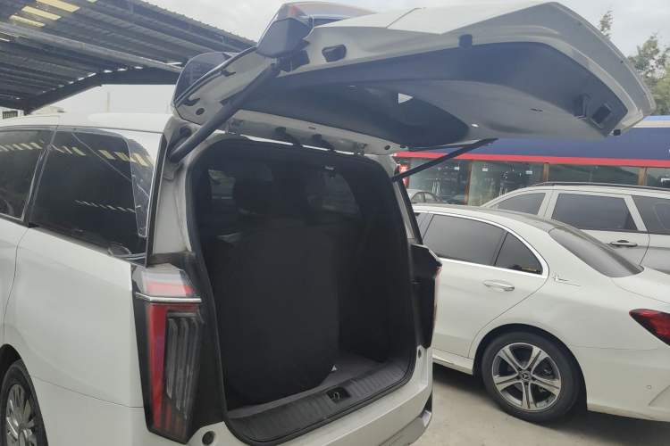 Used GAC Trumpchi M8 2023 Zongshi Series 400T Flagship Edition