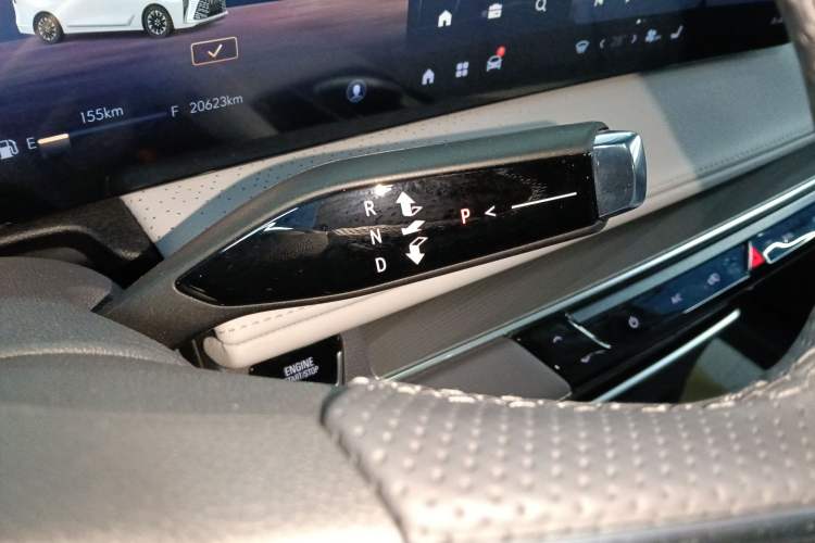 Used Buick GL8 2025 Lu Zun Smart Enjoyment Edition Gear Lever