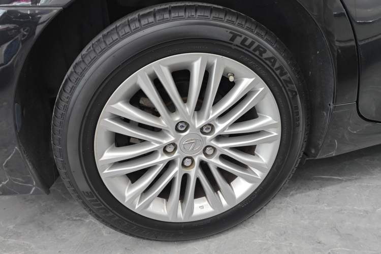 Used Lexus ES 2015 200 Elite Edition Exterior 5