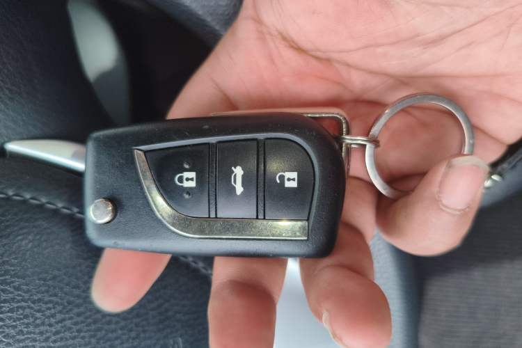 Used Toyota Corolla 2017 Revised Version 1.2T S-CVT GL
